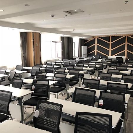 Thank Inn Plus Hotel Hebei Shijiazhuang Yuhua District Of Hebei Normal University Экстерьер фото